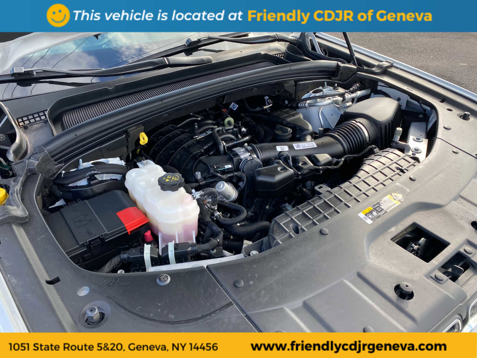 Used 2023 Jeep Grand Cherokee Laredo w/ Luxury Tech Group I image 26