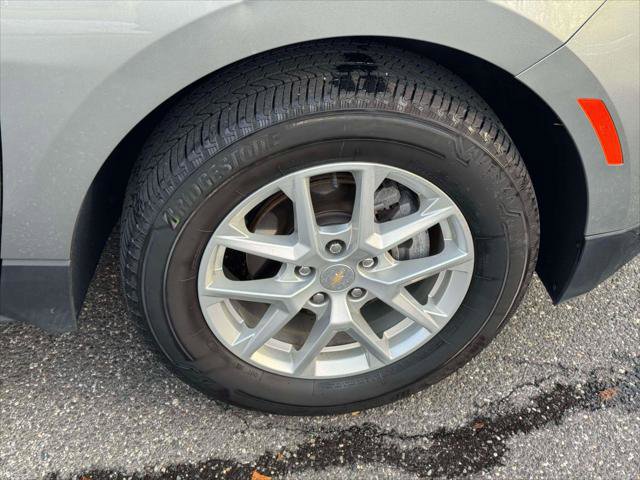 Used 2023 Chevrolet Equinox LT image 9