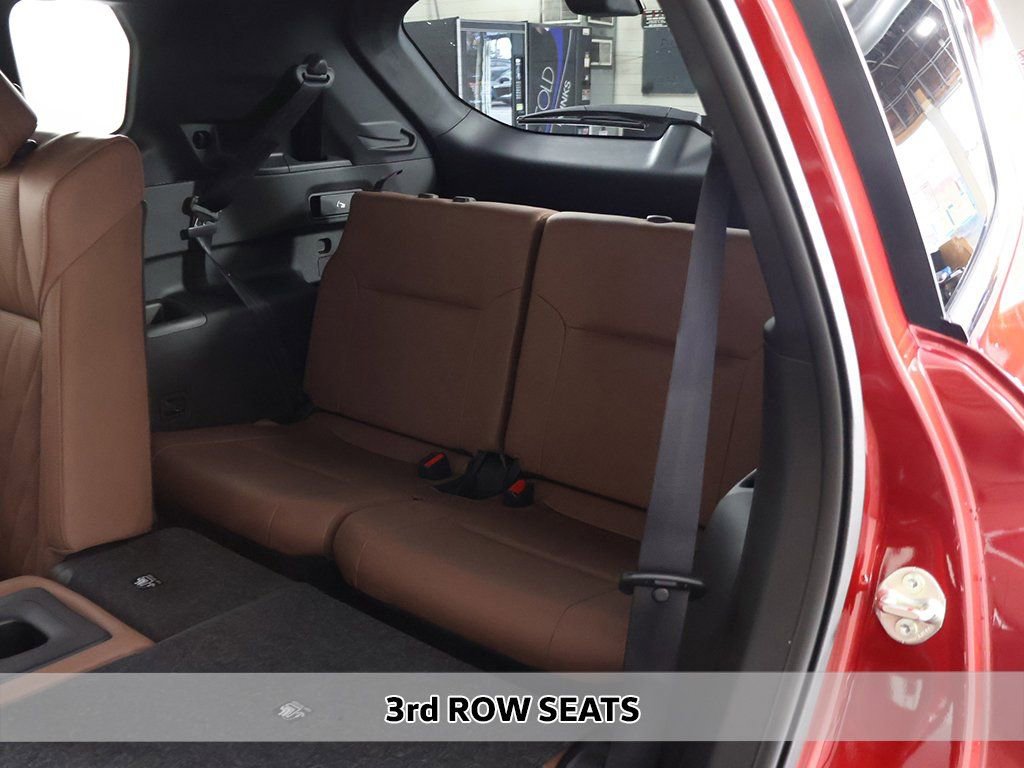 New 2025 Mitsubishi Outlander SEL image 11