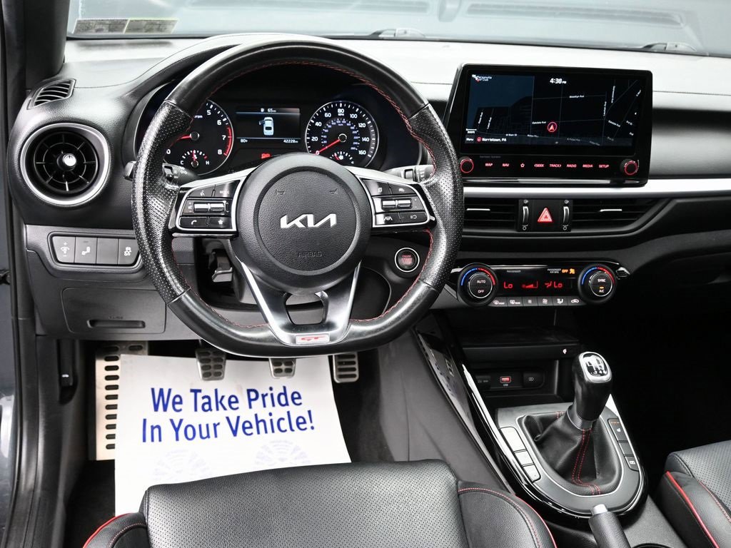 Used 2022 Kia Forte GT image 31