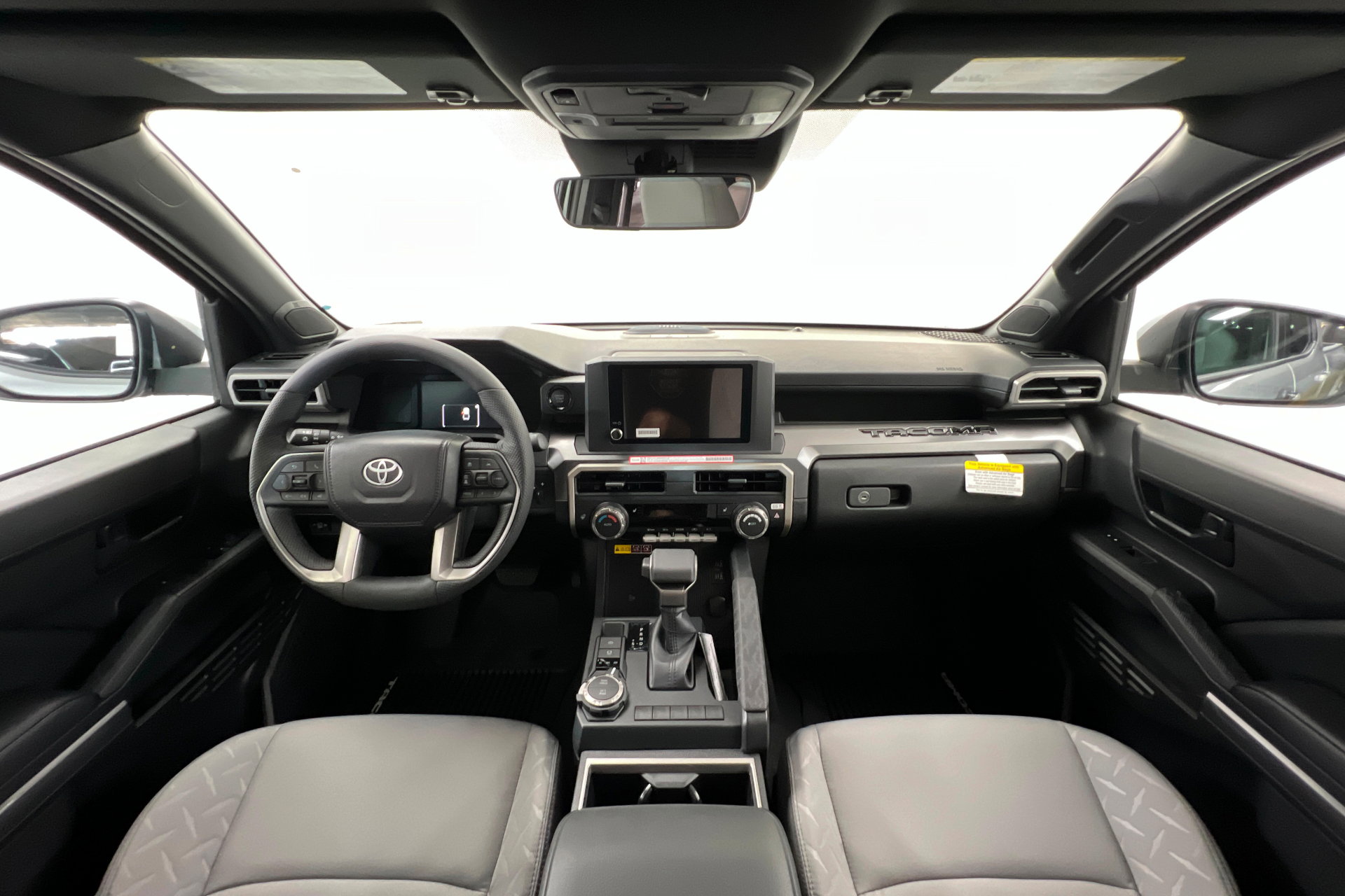 New 2026 Toyota Tacoma SR5 AWD/4WD image 9