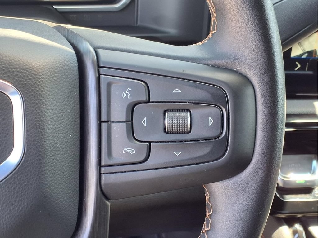 Used 2025 GMC Sierra 2500 AT4 AWD/4WD image 15