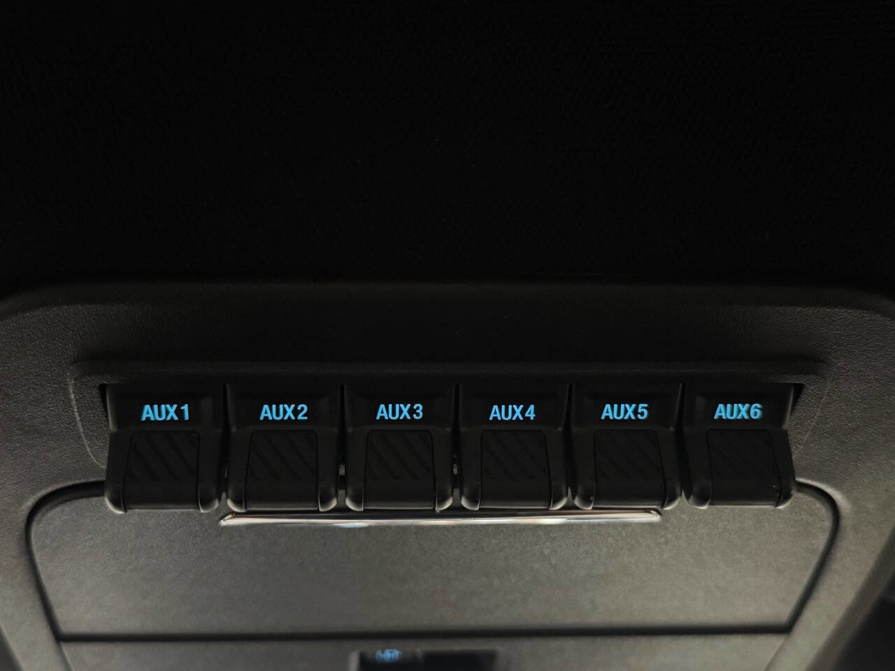 Used 2025 Ford F150 Raptor w/ Equipment Group 803A Raptor R image 83