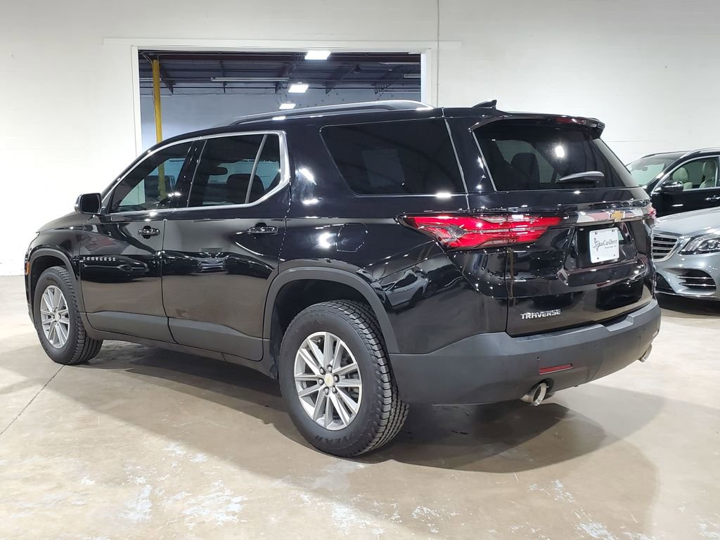 Used 2022 Chevrolet Traverse LT image 11