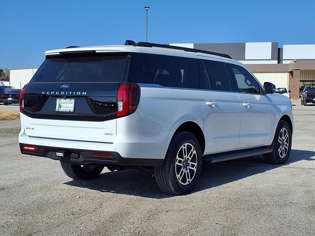 New 2026 Ford Expedition Max Active RWD image 11
