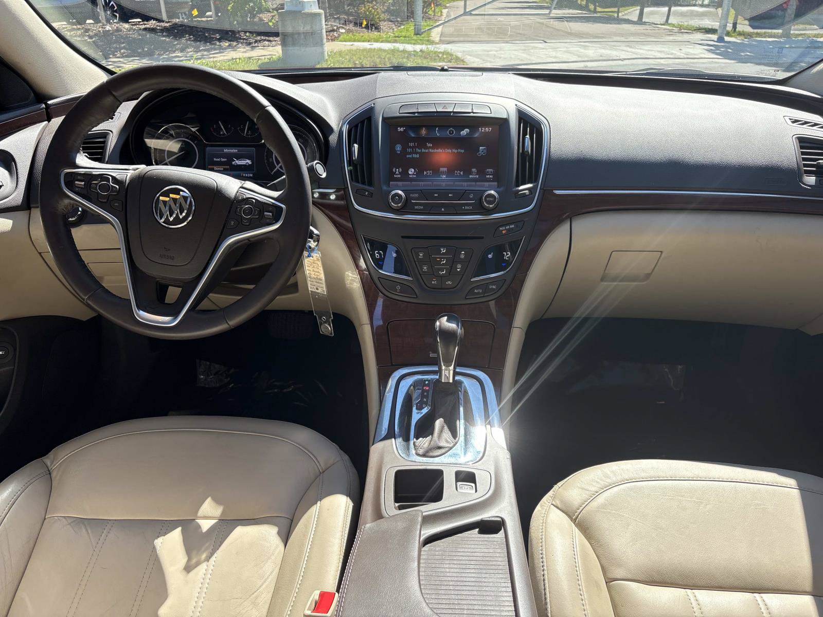 Used 2016 Buick Regal FWD image 32