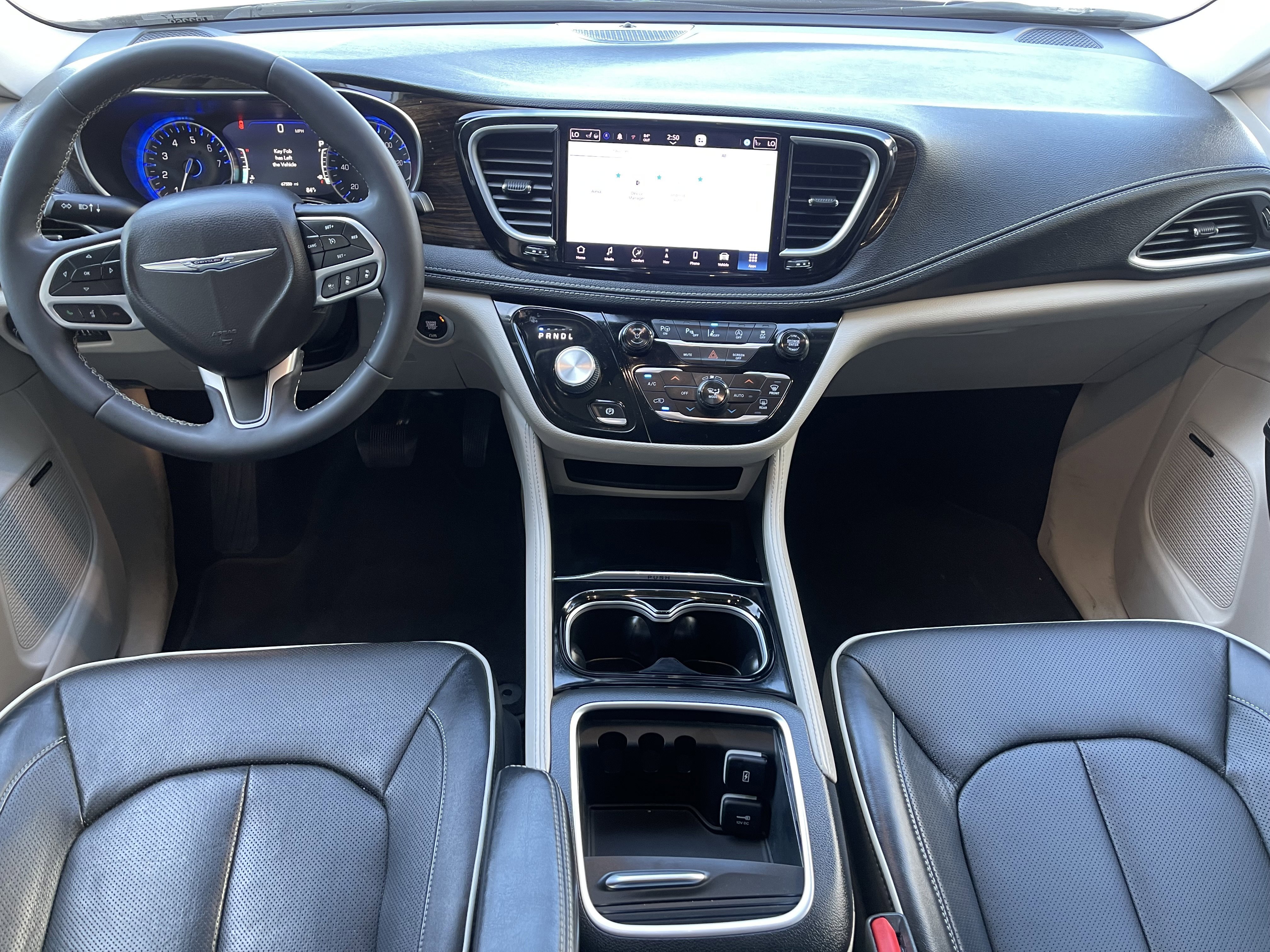 Used 2022 Chrysler Pacifica Limited FWD image 20