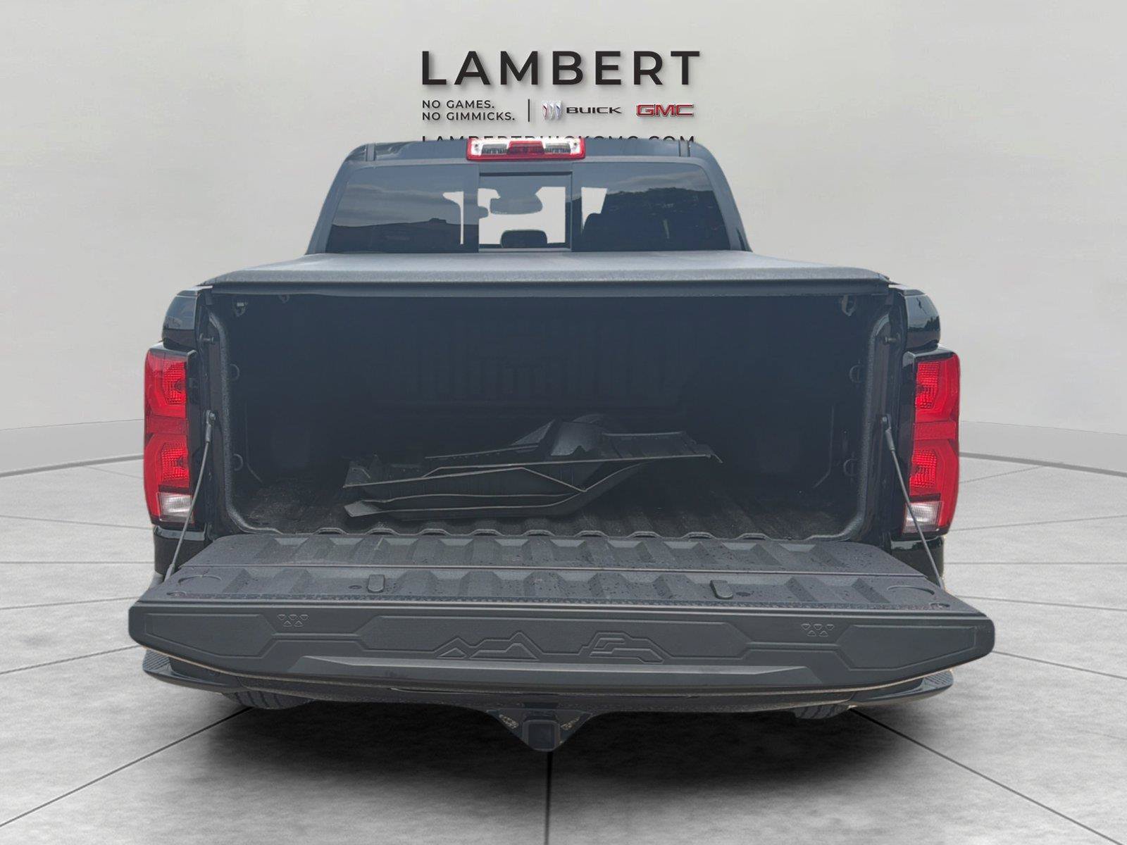 Used 2026 Chevrolet Colorado Z71 w/ Technology Package AWD/4WD image 19