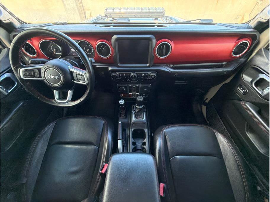 Used 2022 Jeep Gladiator Rubicon w/ Cold Weather Group AWD/4WD image 15