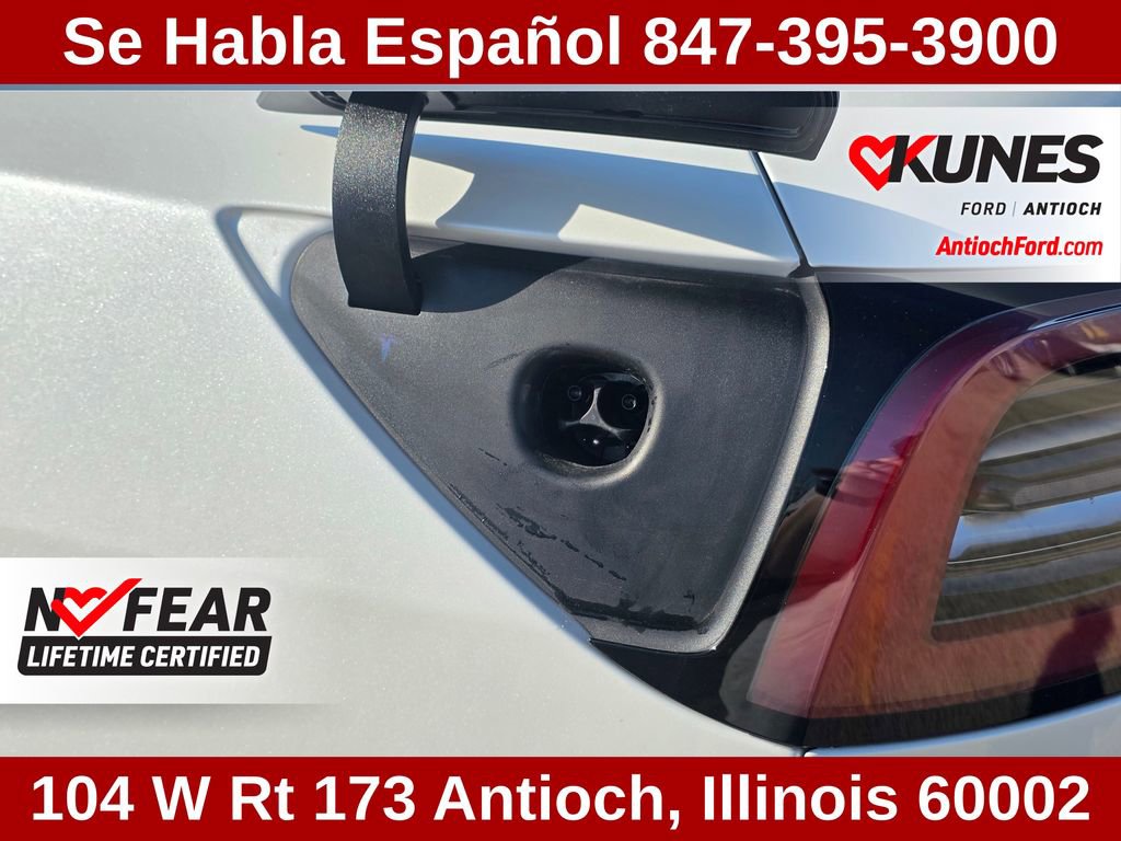 Used 2024 Tesla Model Y Long Range AWD/4WD image 20