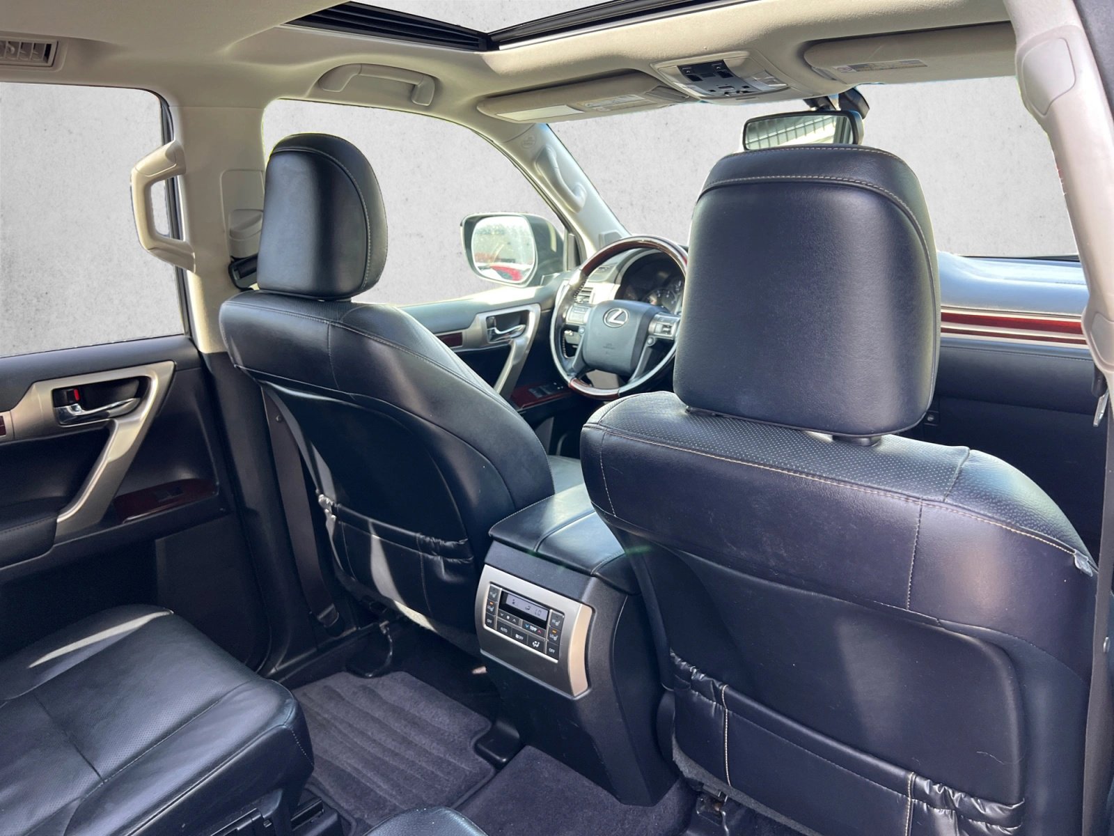 Used 2017 Lexus GX 460 AWD/4WD image 26