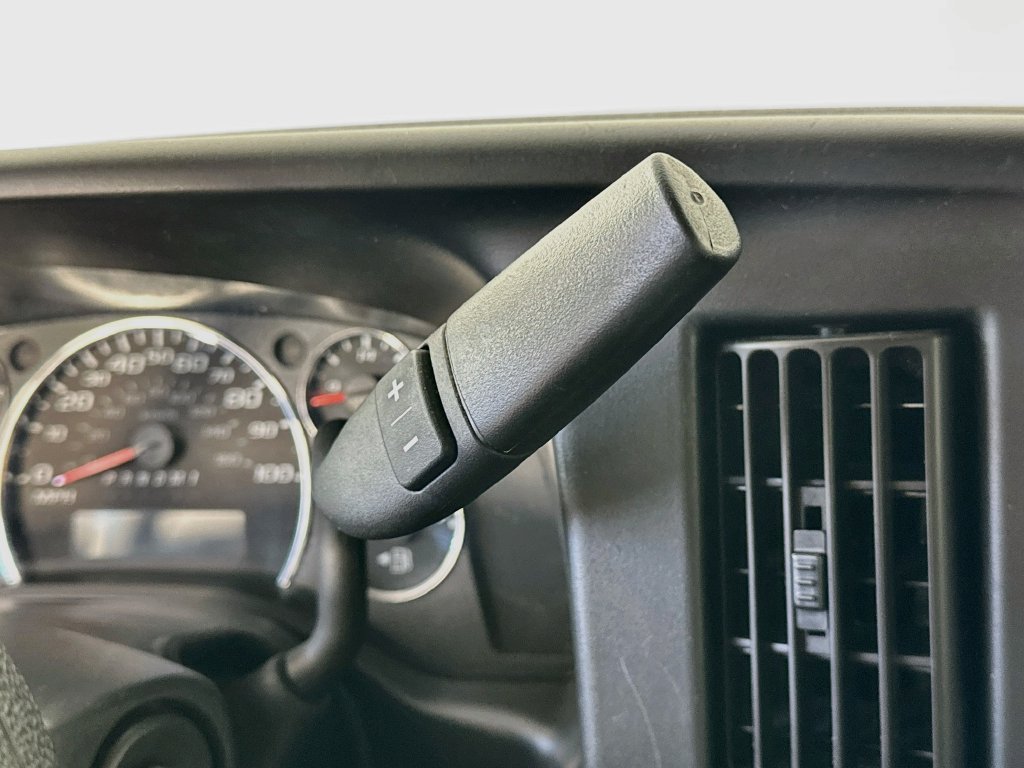 Used 2021 Chevrolet Express 2500 RWD image 16