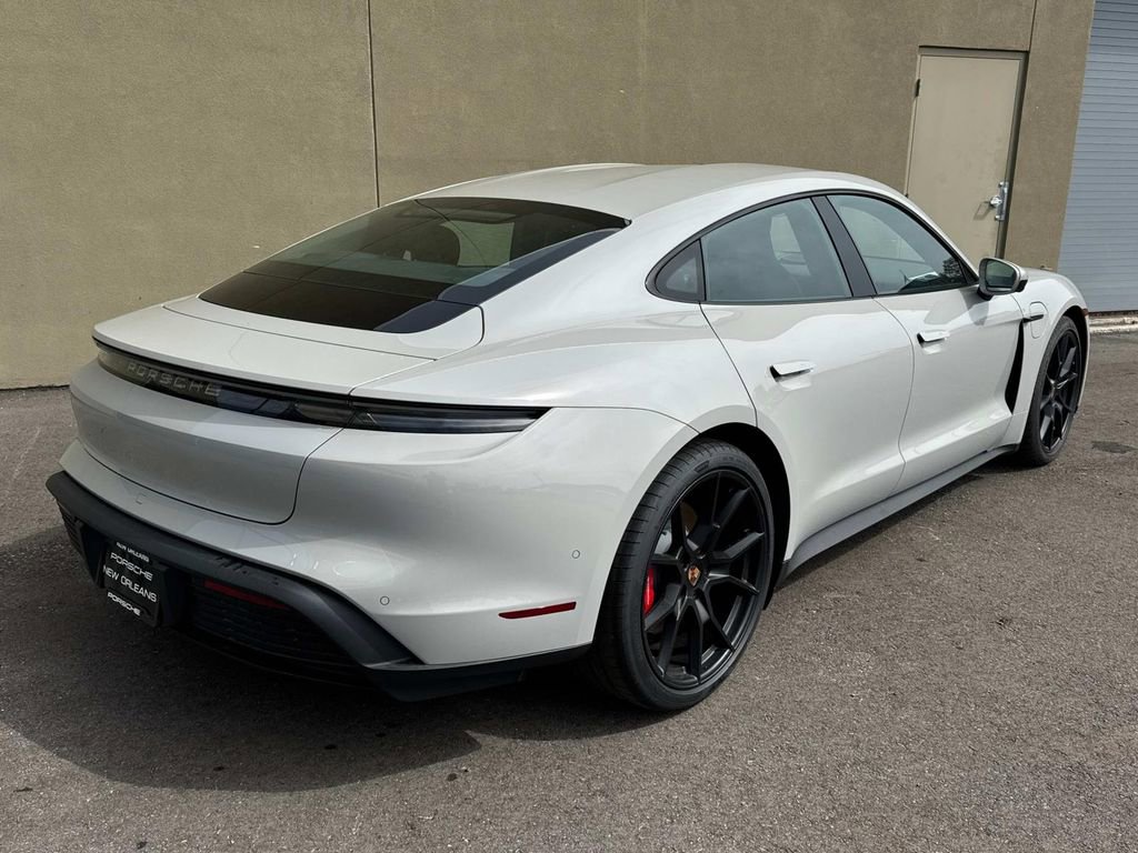 New 2025 Porsche Taycan 4S image 11