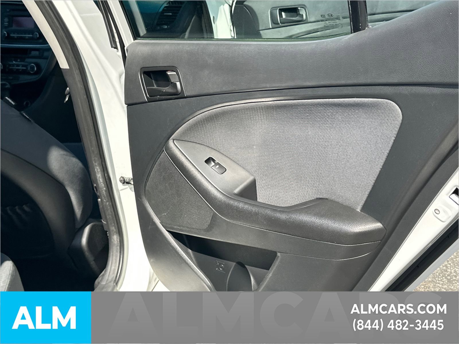 Used 2015 Kia Optima LX FWD image 34