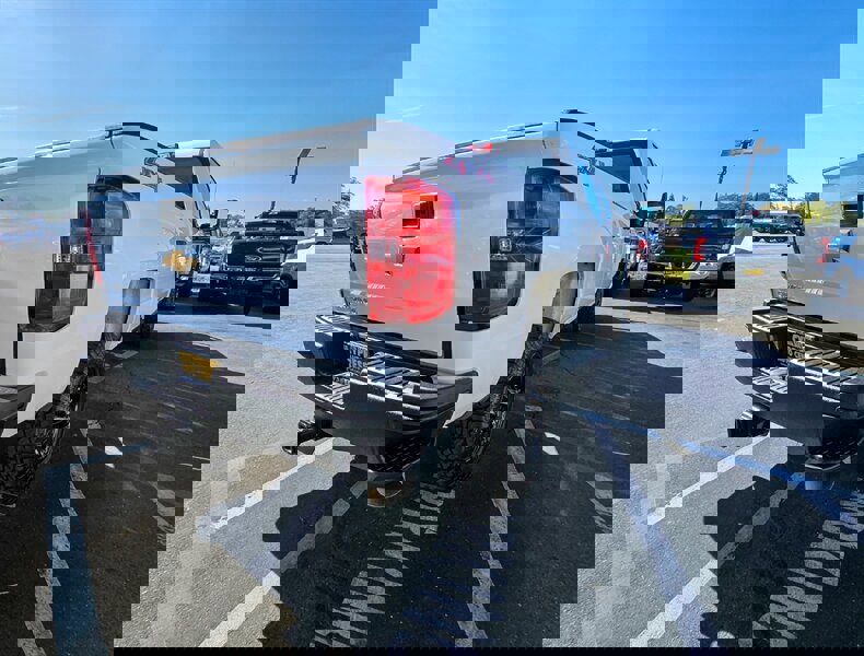 Used 2015 Chevrolet Silverado 3500 W/T w/ WT Fleet Convenience Package image 8