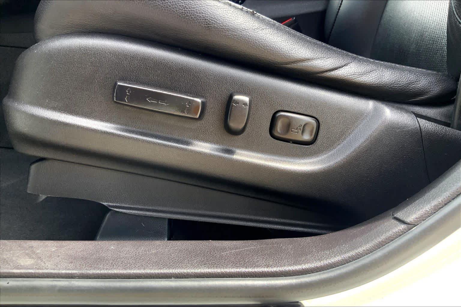 Used 2017 Acura RDX w/ Tech & AcuraWatch Plus Pack FWD image 32