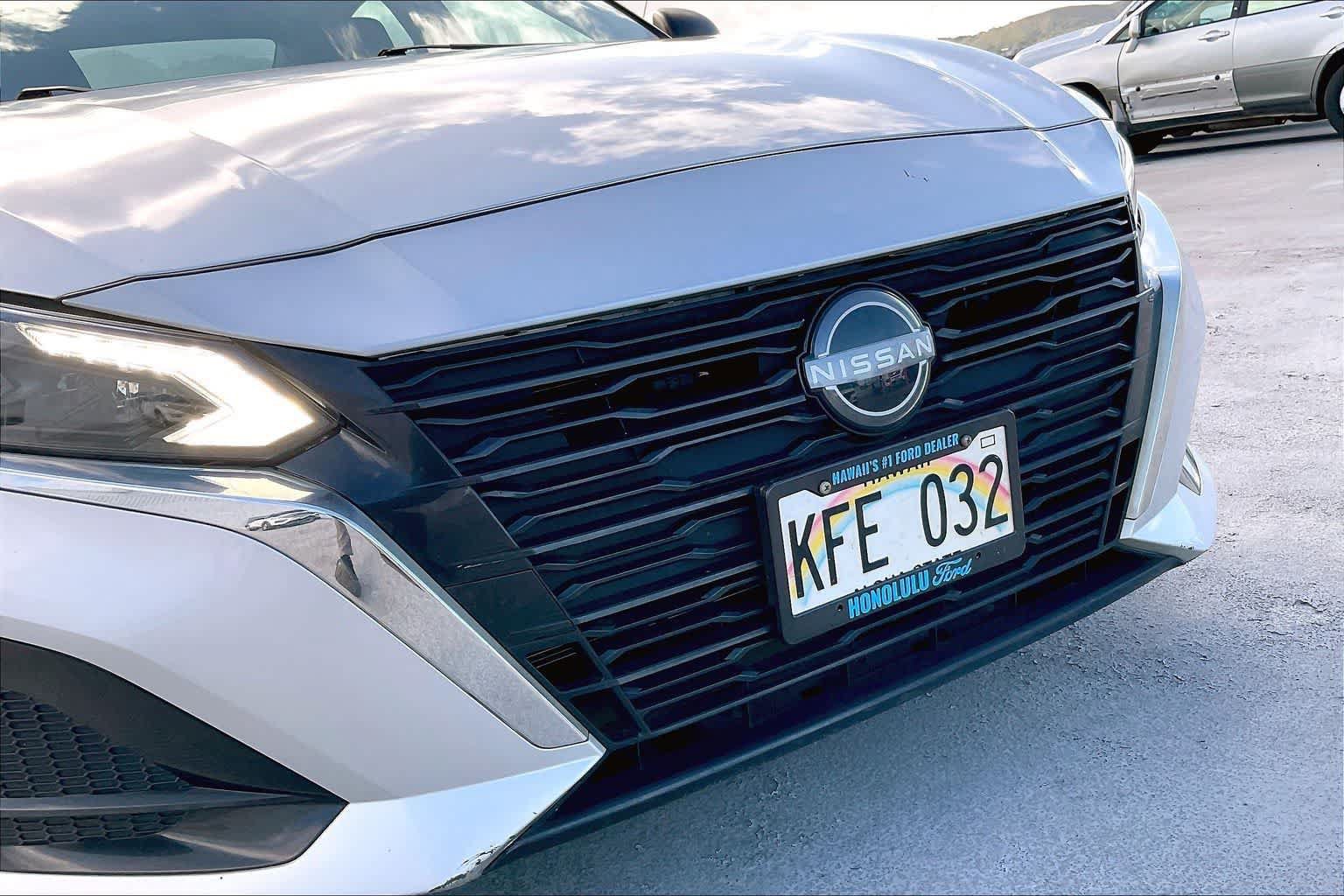 Used 2024 Nissan Altima 2.5 SV FWD image 33