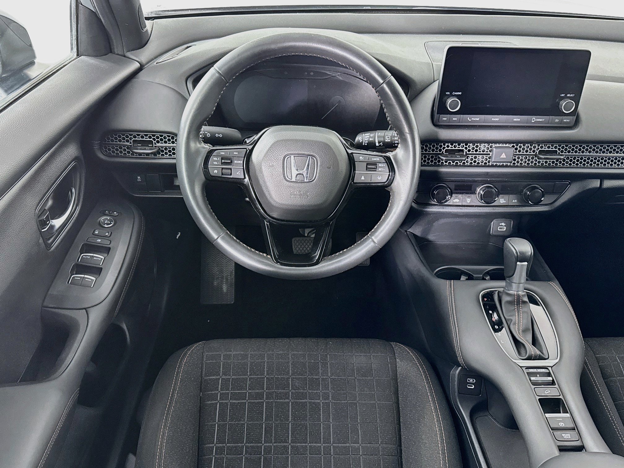 Certified 2024 Honda HR-V Sport image 21