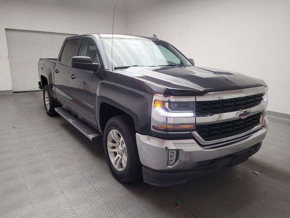 Used 2018 Chevrolet Silverado 1500 LT w/ All Star Edition RWD image 13
