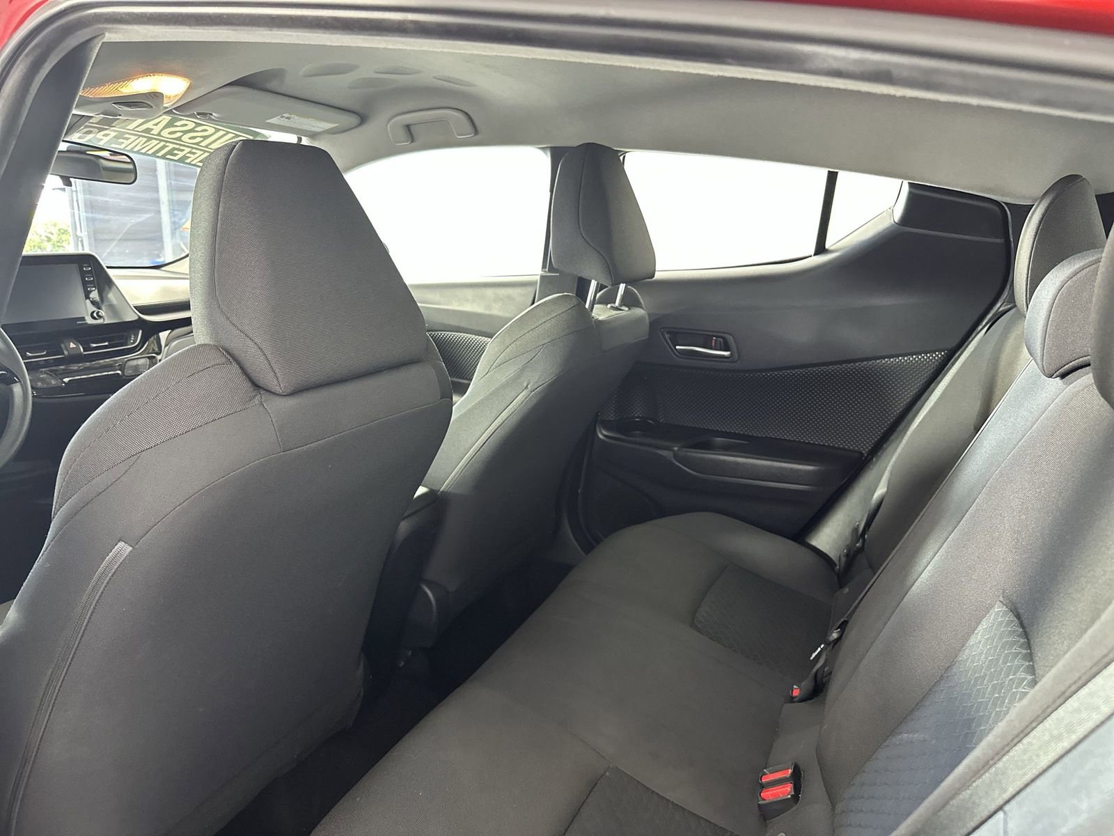 Used 2020 Toyota C-HR LE FWD image 24