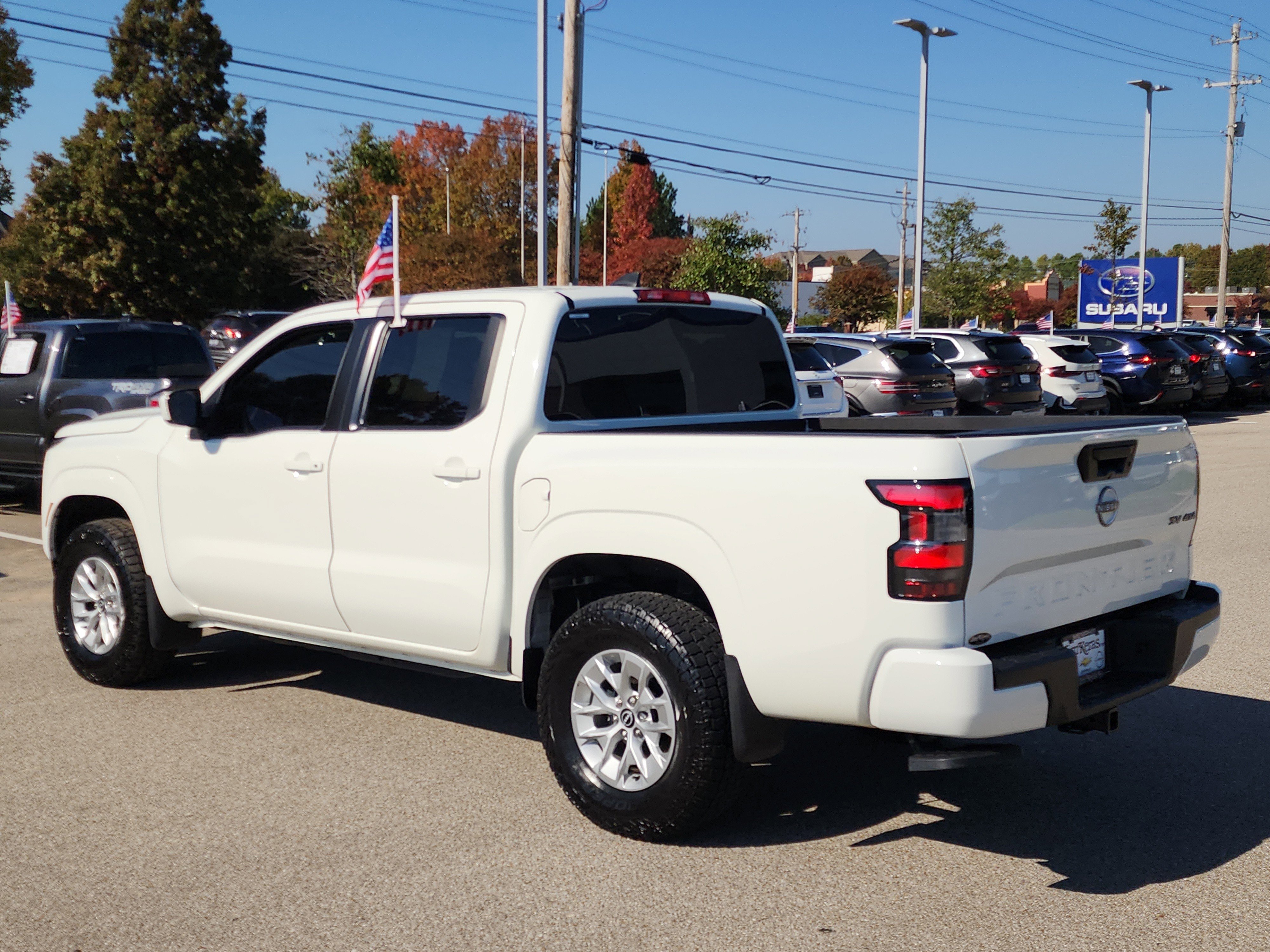 Used 2024 Nissan Frontier SV w/ Tow Package image 5