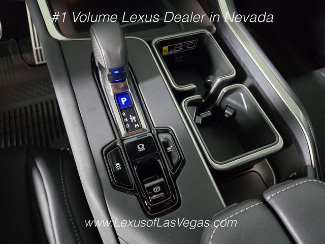 New 2026 Lexus TX 500h AWD image 18