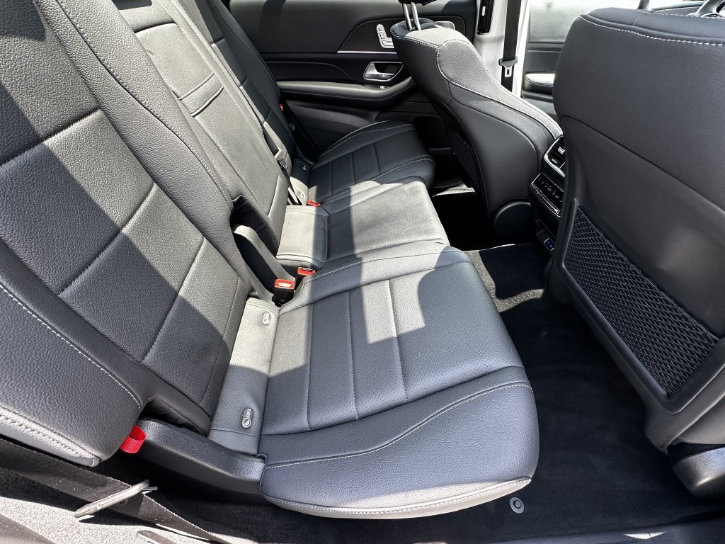 Certified 2026 Mercedes-Benz GLS 450 4MATIC w/ AMG Line Exterior image 18