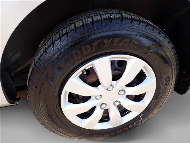 Used 2011 Nissan Rogue S AWD/4WD image 7