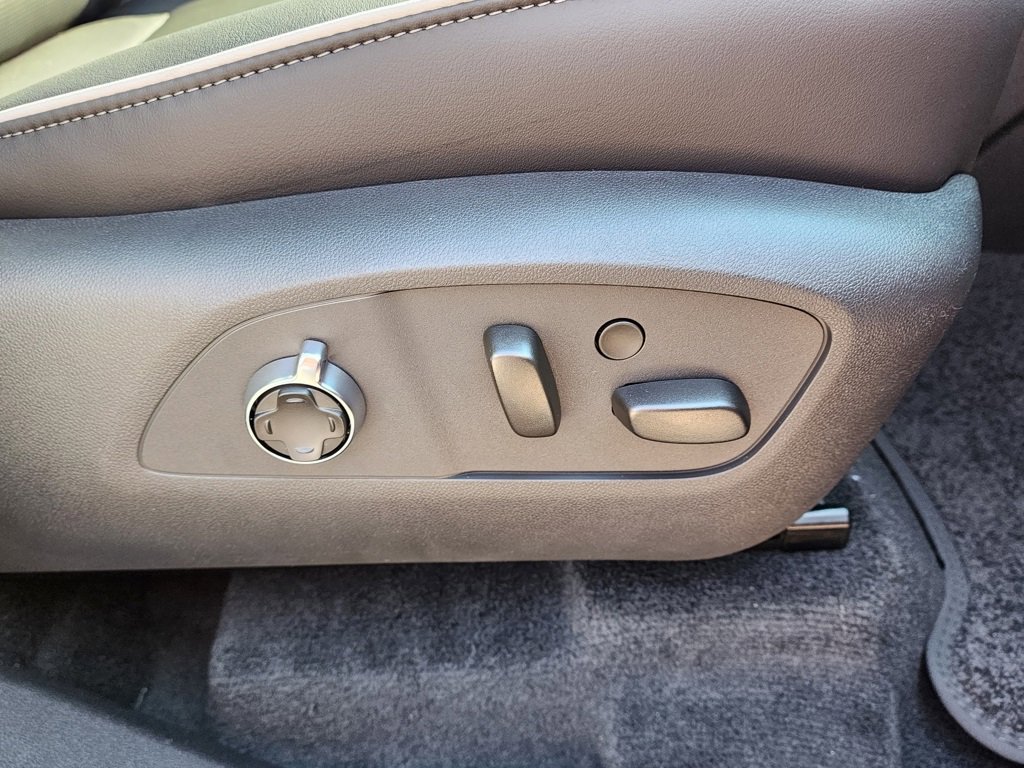 New 2026 Buick Enclave Avenir w/ Super Cruise Package image 43