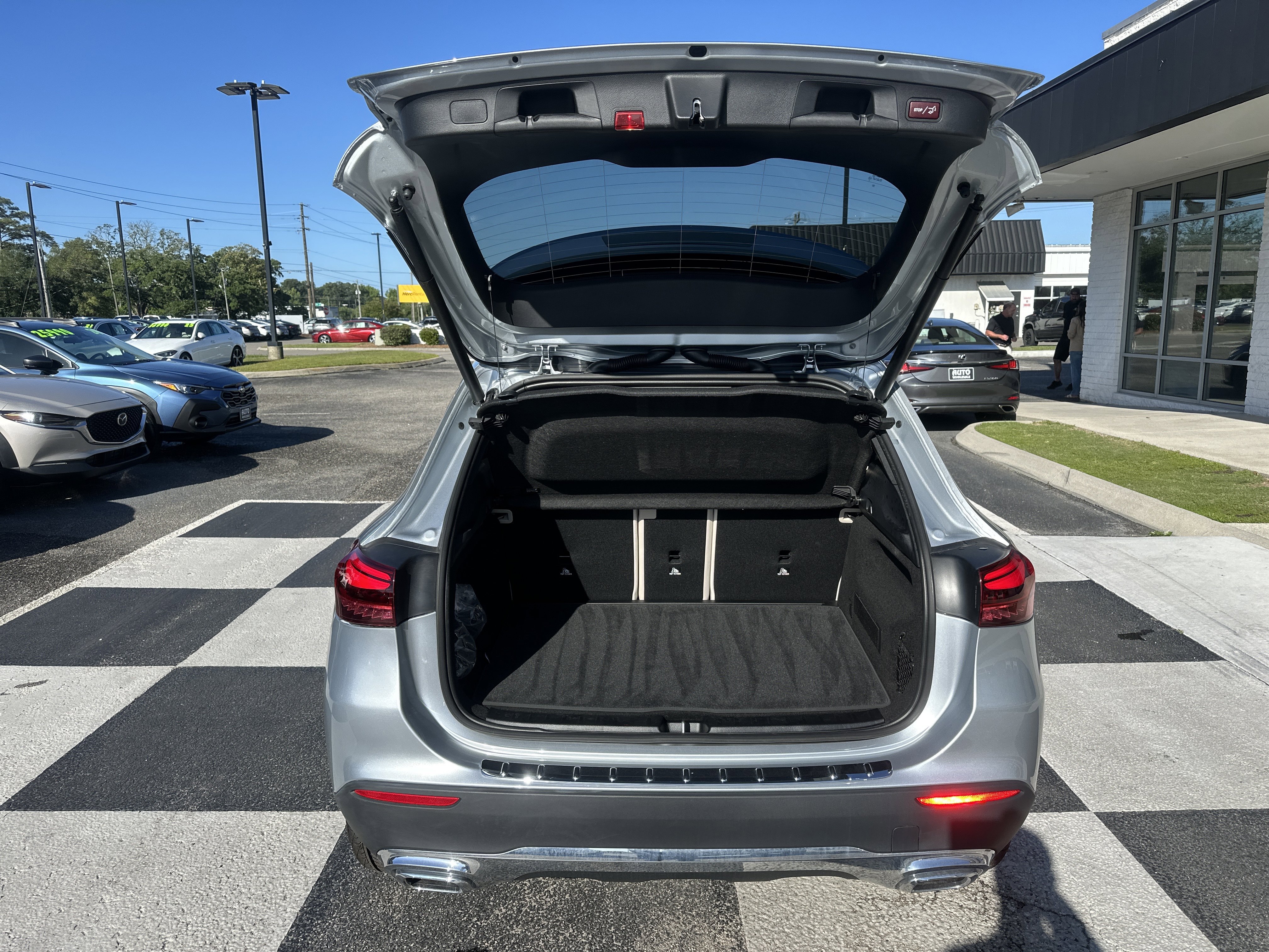 Used 2026 Mercedes-Benz GLA 250 4MATIC image 5