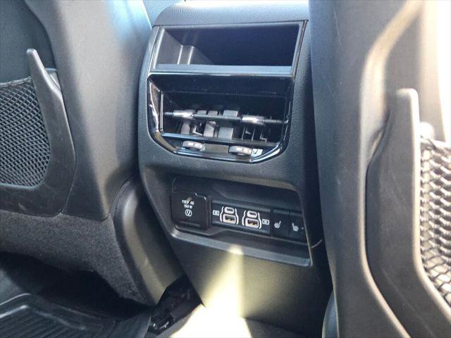 Certified 2024 Jeep Grand Cherokee Limited AWD/4WD image 10