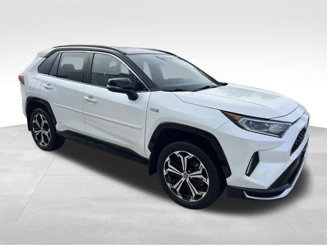 Used 2021 Toyota RAV4 XSE w/ Premium Package AWD/4WD image 12