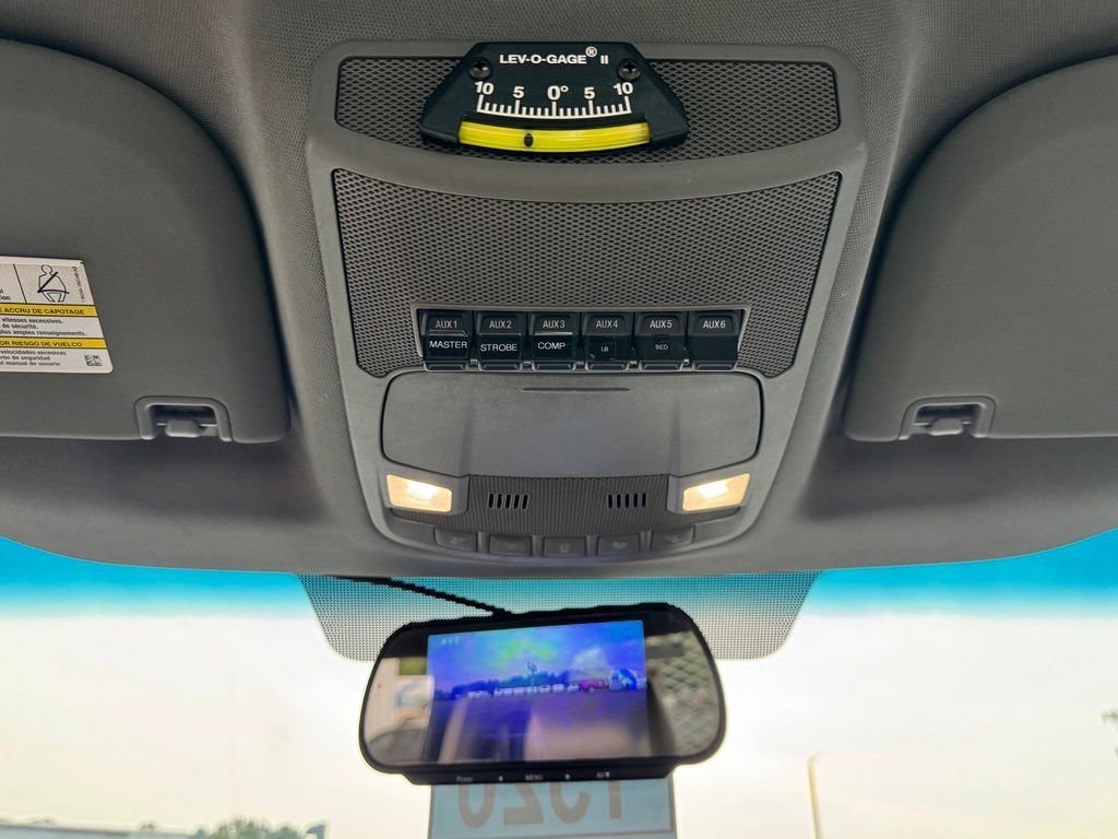 Used 2018 Ford F550 2WD Regular Cab Super Duty image 18