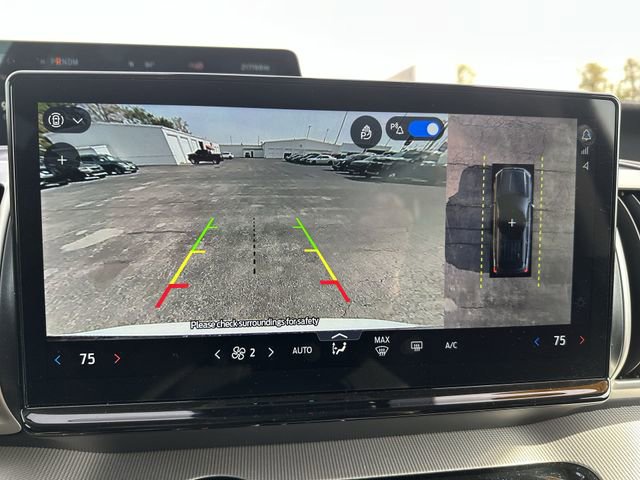 Used 2025 Ford Expedition Max Active AWD/4WD image 25