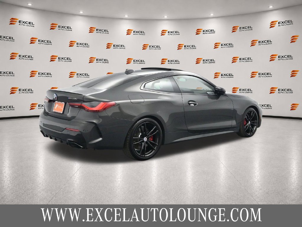 Used 2023 BMW M440i Coupe w/ Parking Assistance Package RWD image 5