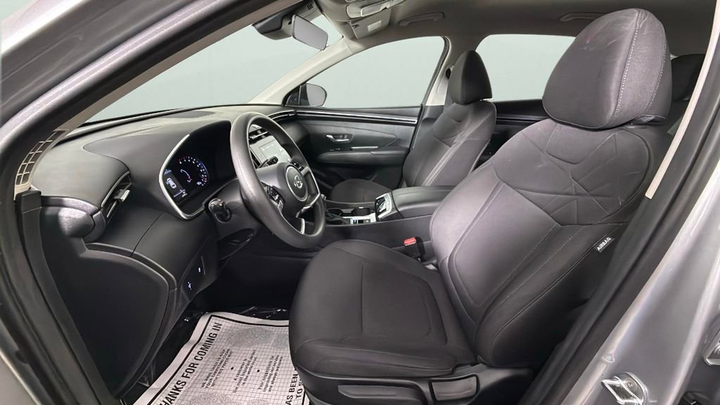 Used 2023 Hyundai Tucson SE image 17