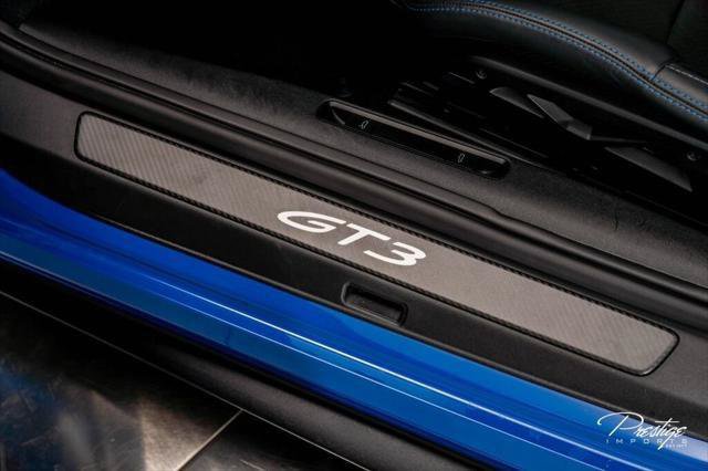 Used 2025 Porsche 911 GT3 RWD image 30