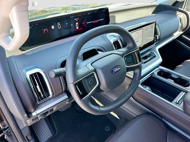 New 2026 Ford Expedition Max Platinum AWD/4WD image 6