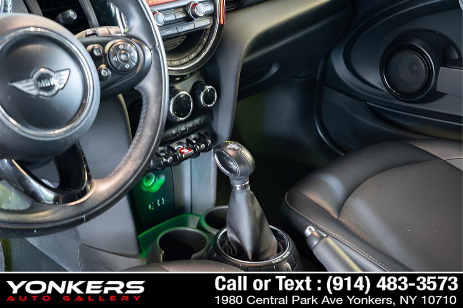 Used 2016 MINI Cooper 2-Door Hardtop FWD image 38