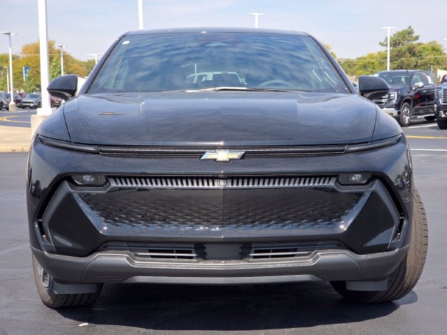 New 2026 Chevrolet Equinox EV LT FWD image 8