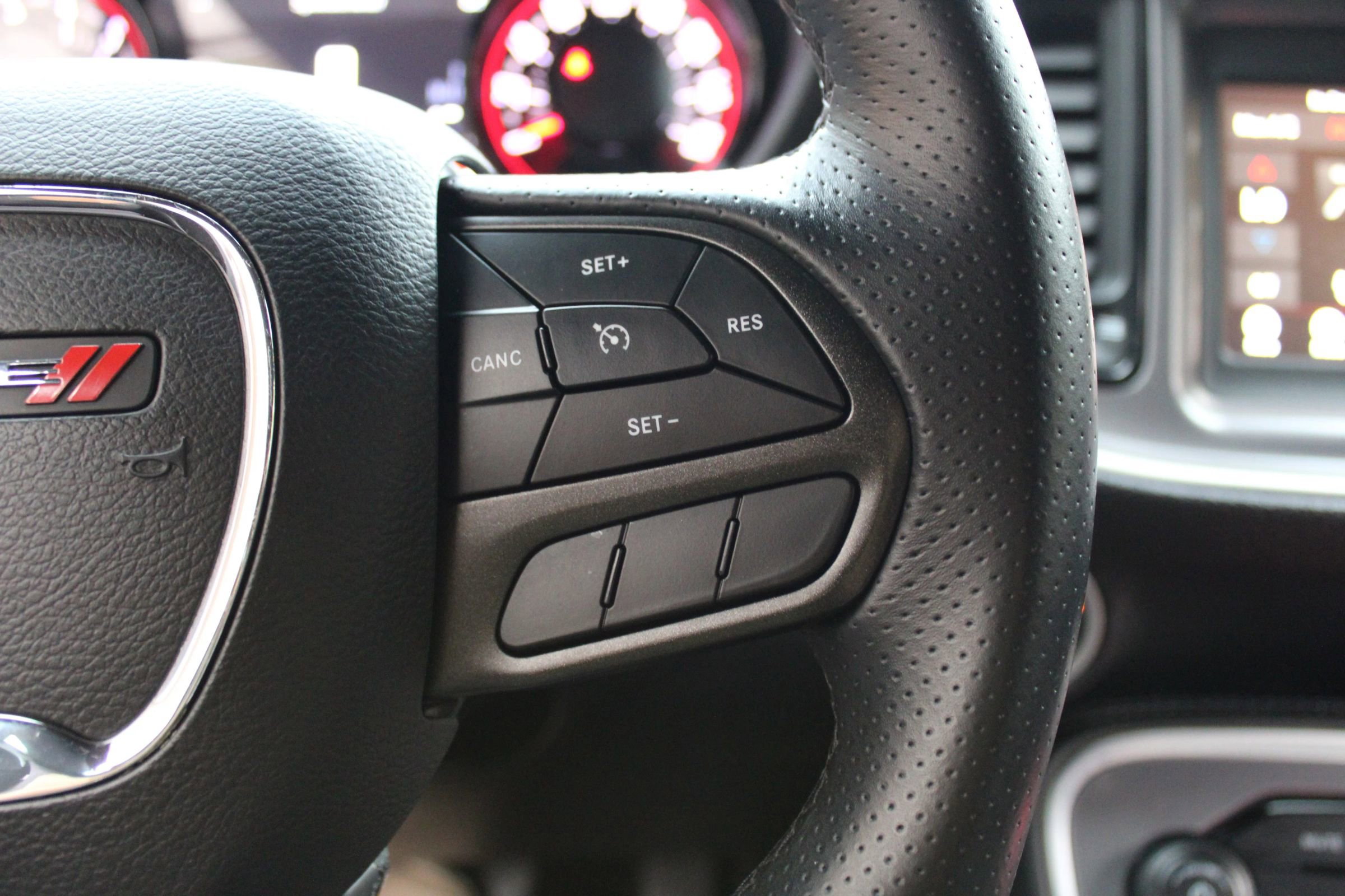 Used 2022 Dodge Challenger SXT w/ Blacktop Package image 9