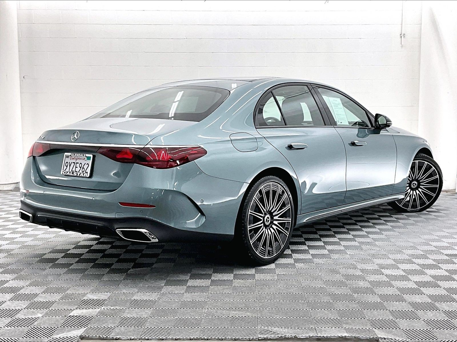 Used 2026 Mercedes-Benz E 350 Sedan image 11