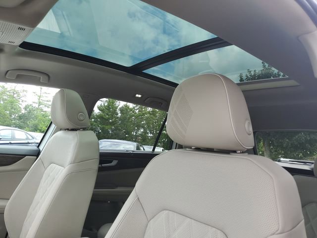 New 2026 Volkswagen Atlas SEL Premium R-Line image 18