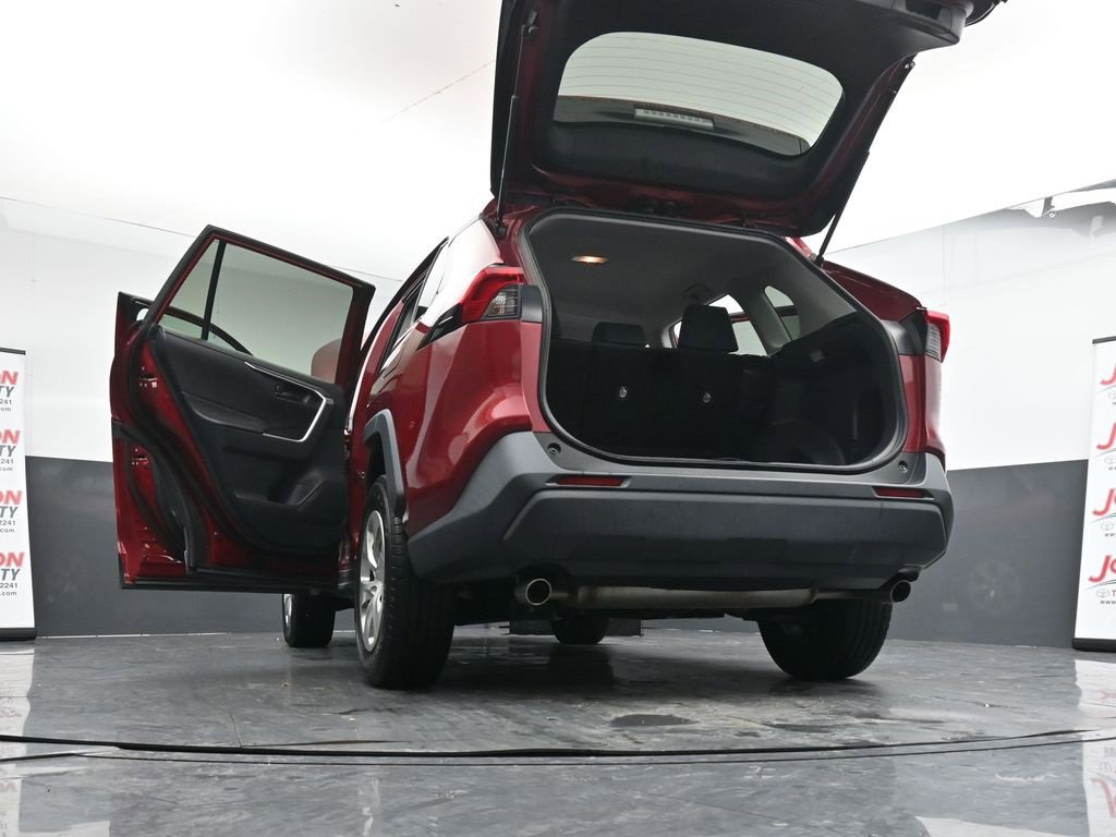 Used 2019 Toyota RAV4 LE w/ Carpet Mat Package image 47