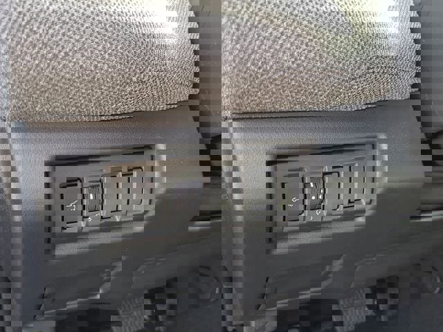 New 2026 Subaru Outback Limited image 25