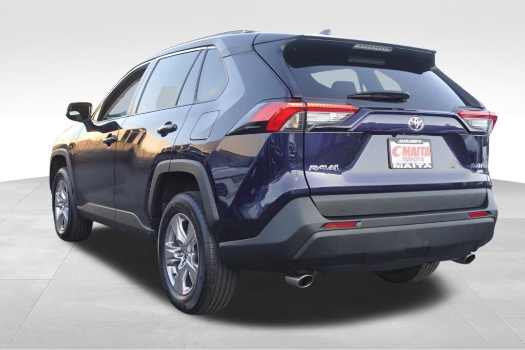 Used 2024 Toyota RAV4 XLE image 6