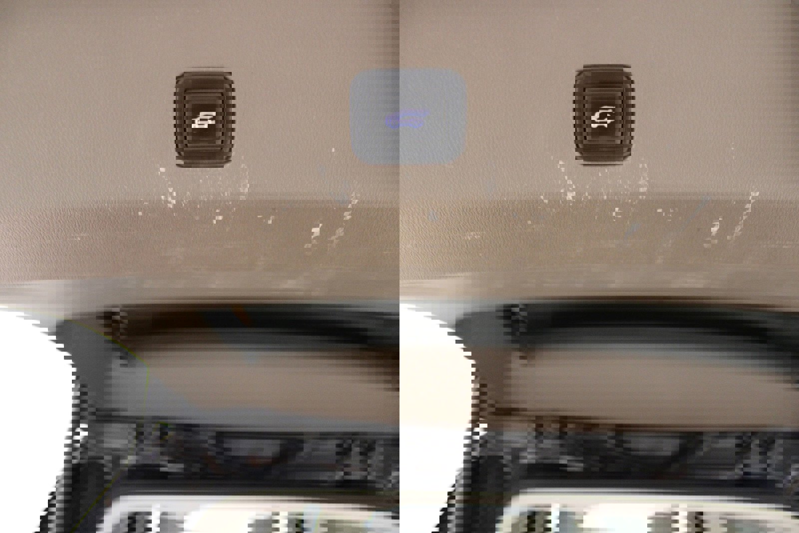 Used 2022 GMC Yukon Denali w/ Denali Premium Package image 13