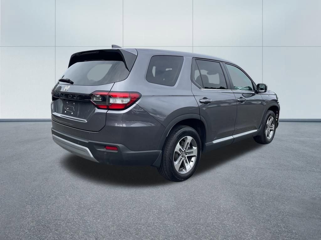 Used 2025 Honda Pilot EX-L image 5