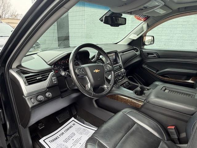 Used 2016 Chevrolet Suburban LT image 14