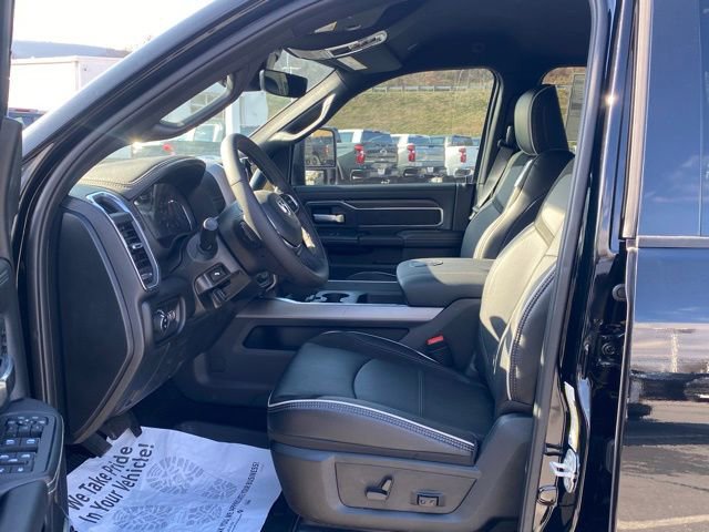 New 2026 RAM 3500 Laramie w/ Towing Technology Group image 15
